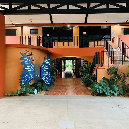 Hôtel Getaways At Pueblo Real à Quepos Extérieur photo