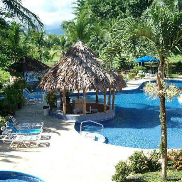 Hôtel Getaways At Pueblo Real à Quepos Extérieur photo